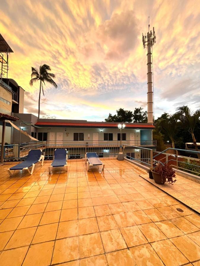 Hotel Terraza Inn Rincón de Guayabitos Exterior foto